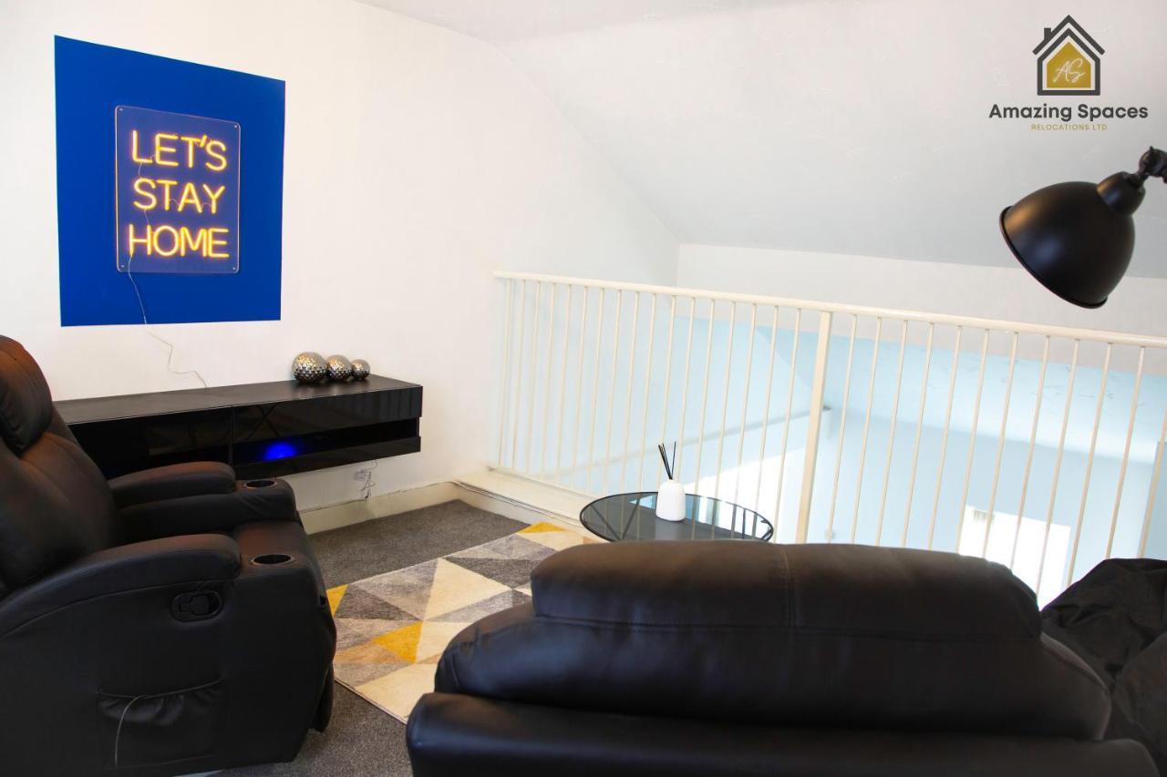 Large Unique 2 Bedroom Duplex Apartment With Private Parking & Free Wifi - Vat Qualifying By Amazing Spaces Relocations Ltd Warrington Exterior photo