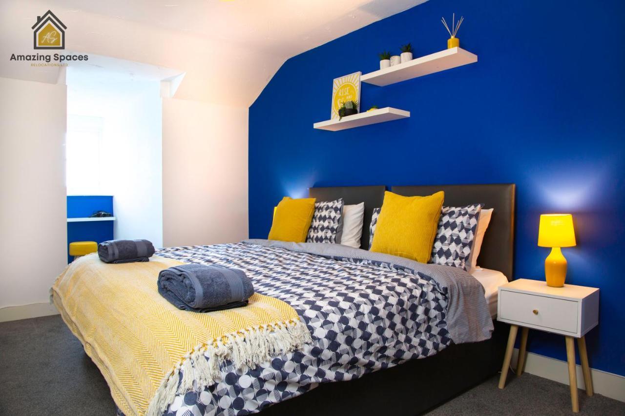 Large Unique 2 Bedroom Duplex Apartment With Private Parking & Free Wifi - Vat Qualifying By Amazing Spaces Relocations Ltd Warrington Exterior photo