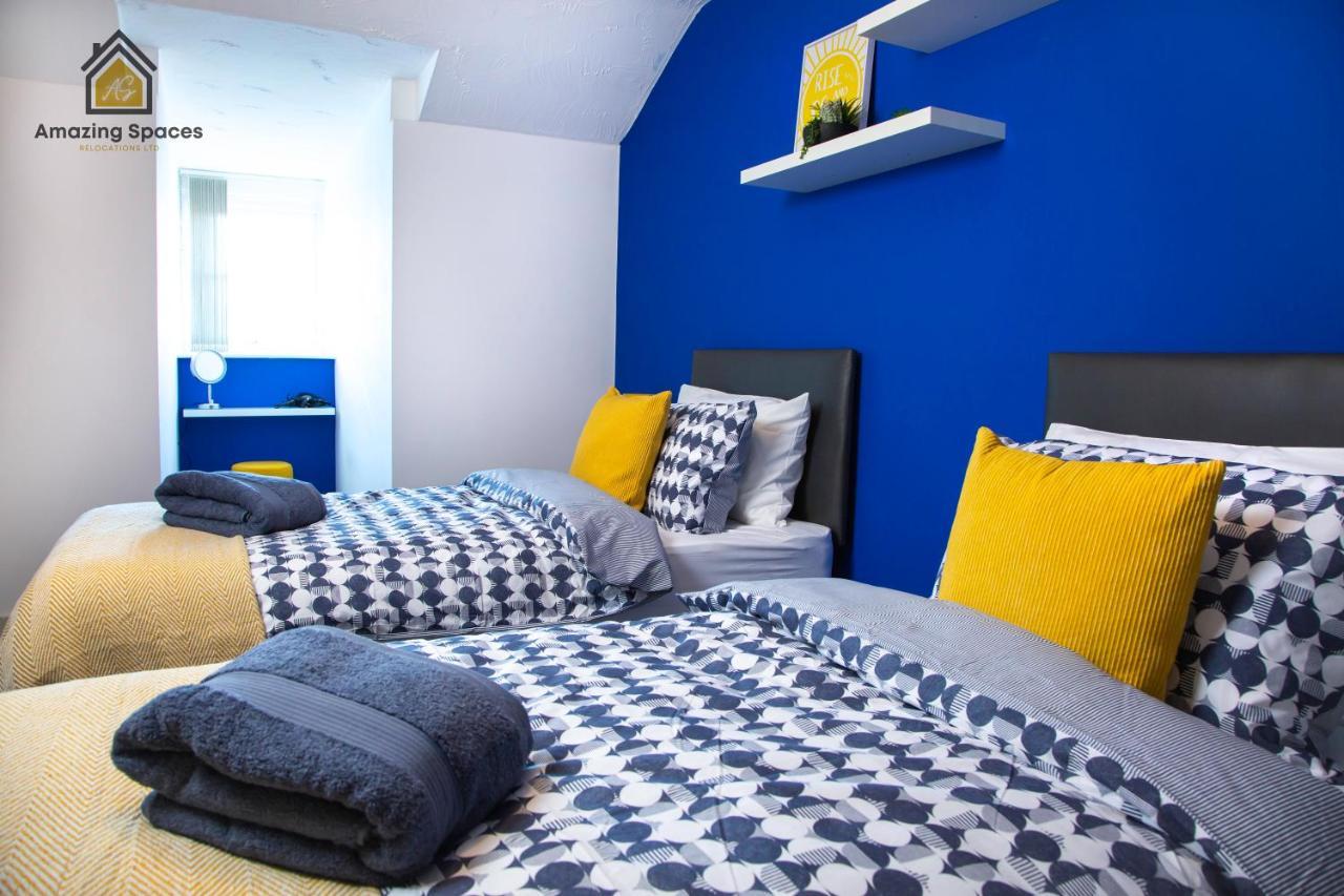 Large Unique 2 Bedroom Duplex Apartment With Private Parking & Free Wifi - Vat Qualifying By Amazing Spaces Relocations Ltd Warrington Exterior photo